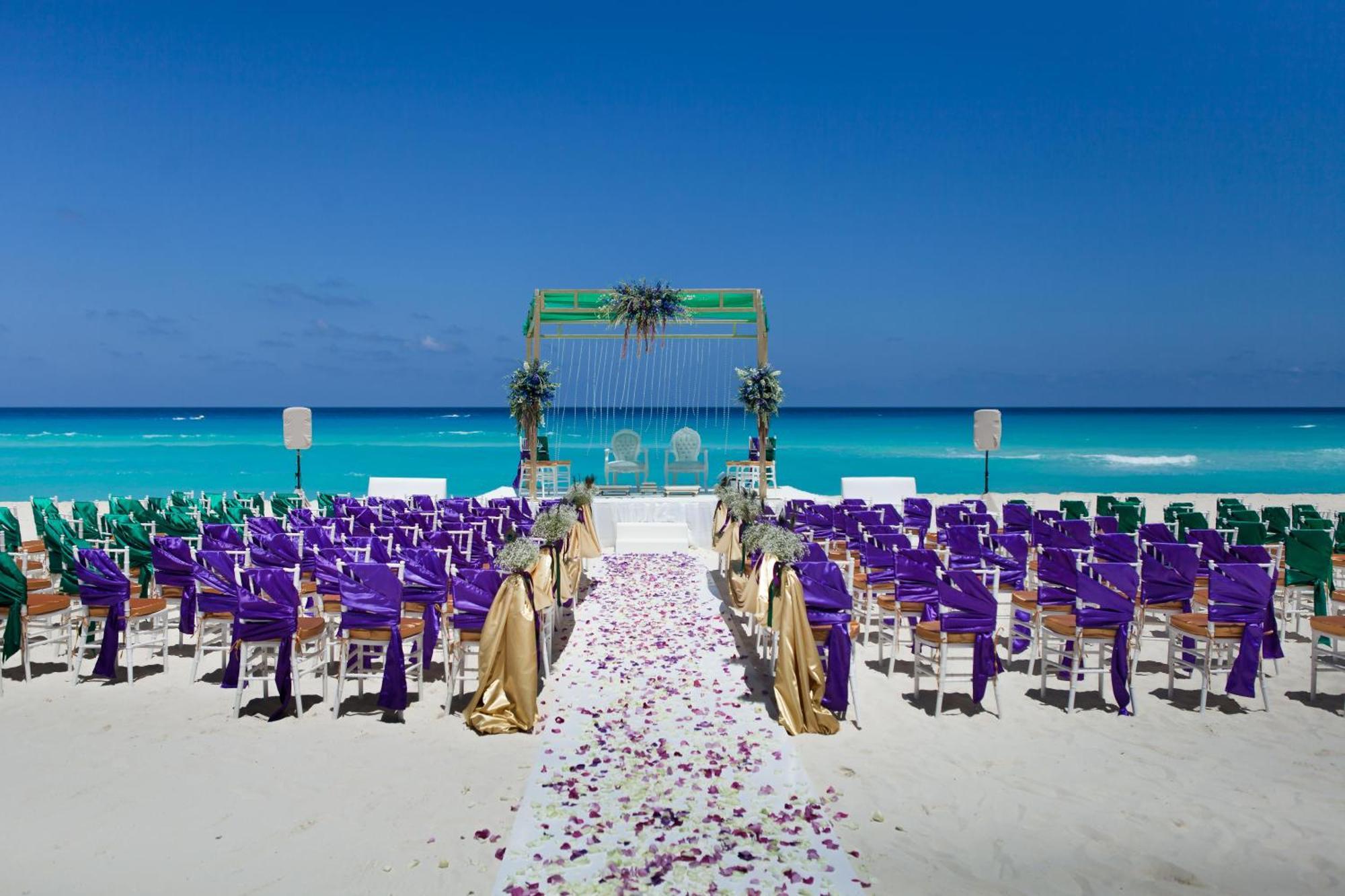The Pyramid Cancun By Oasis Buitenkant foto Beach wedding