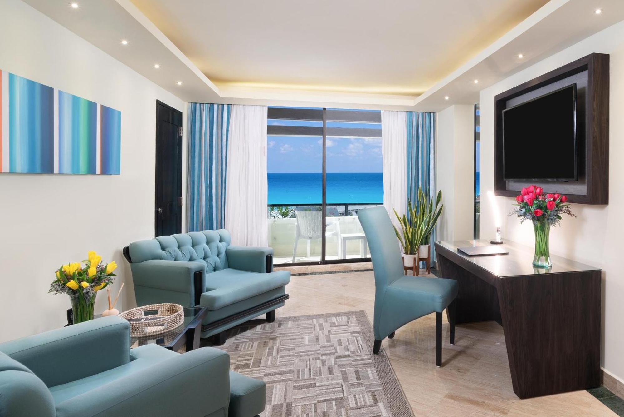 The Pyramid Cancun By Oasis Buitenkant foto Junior Suite Ocean View