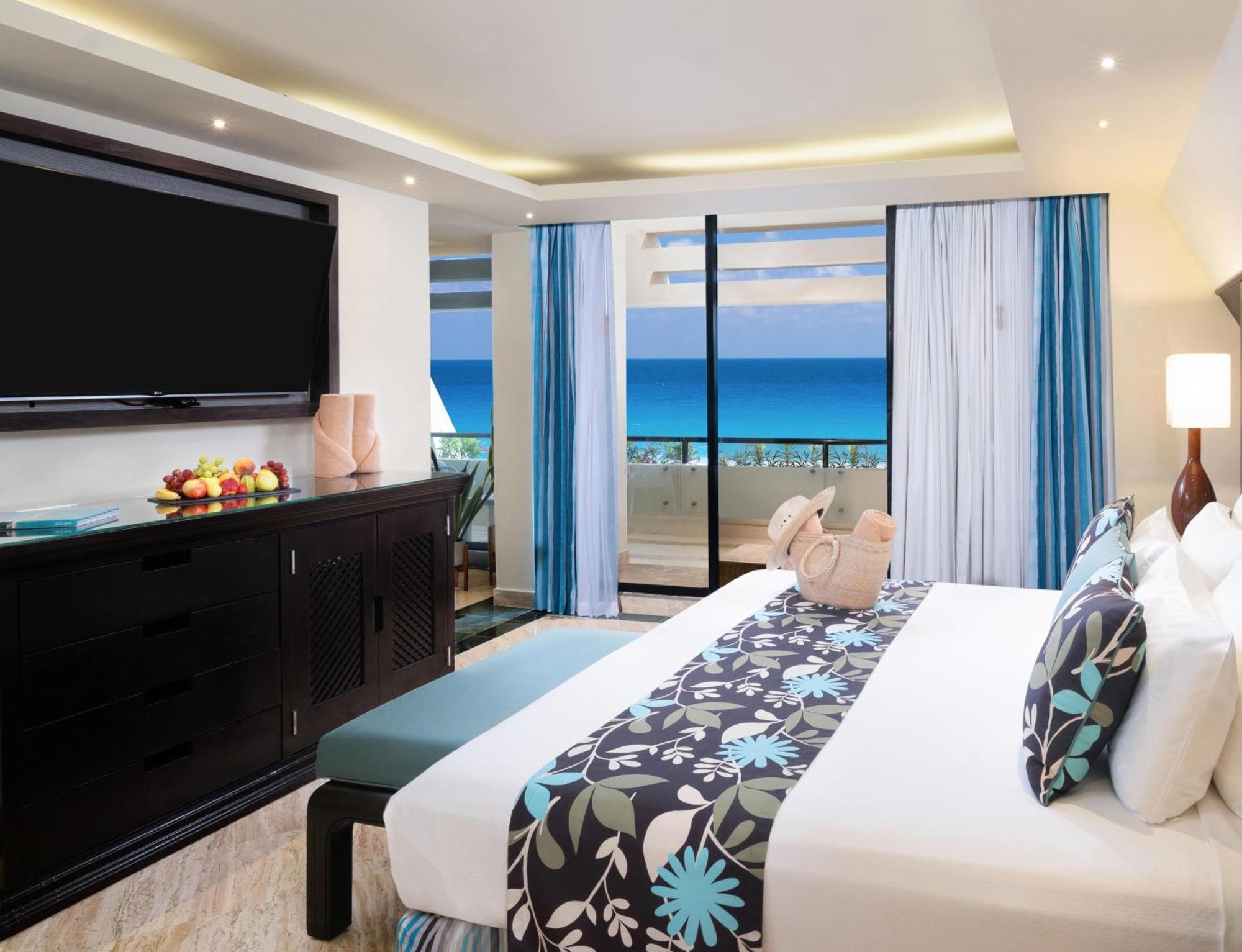 The Pyramid Cancun By Oasis Buitenkant foto Junior Suite Ocean View